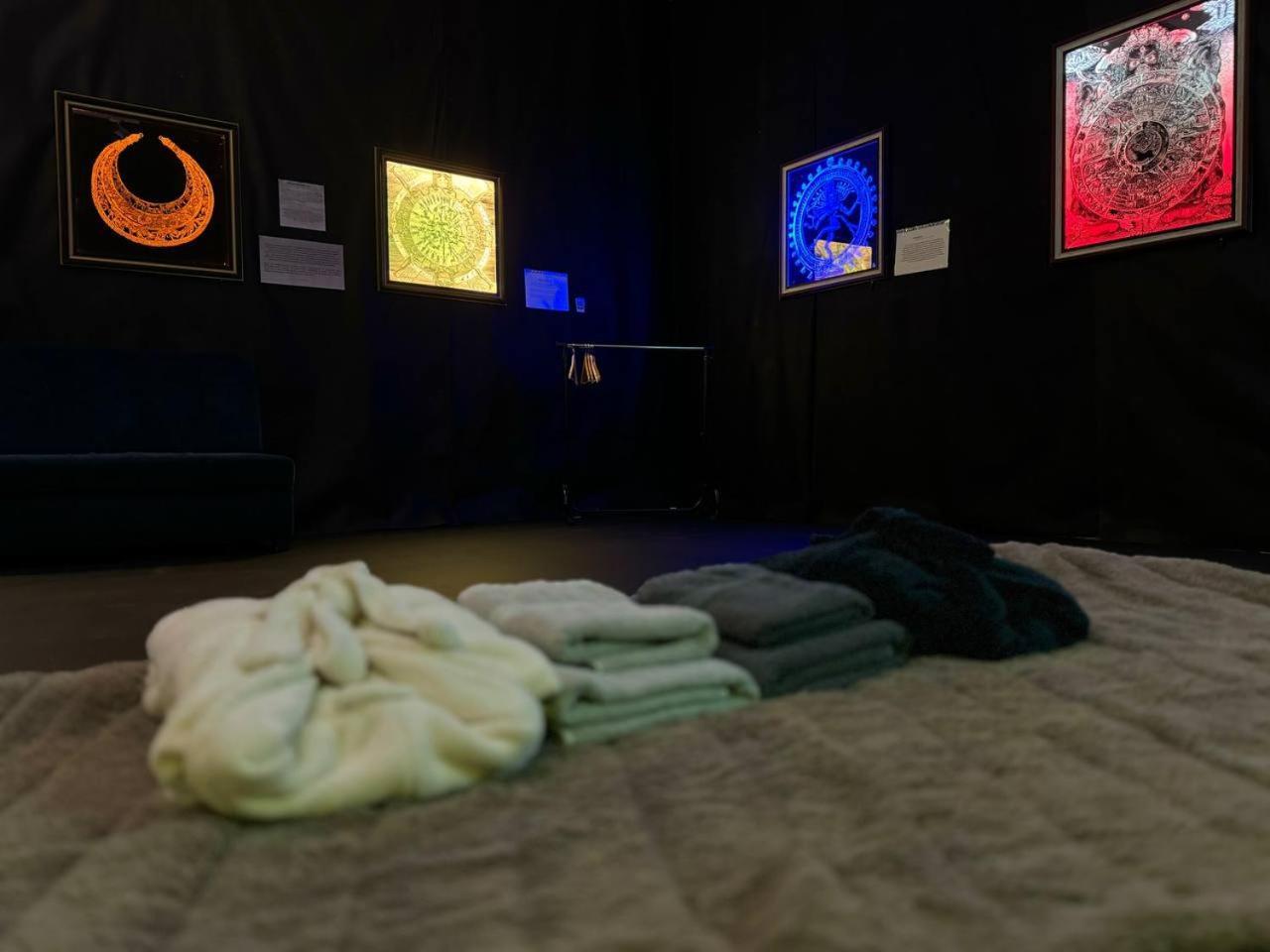 Hotel Арт-Вокзал Krywyj Rih Zimmer foto